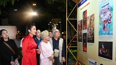 Triển lãm hình ảnh và tư liệu về lịch sử phát triển Kịch nói