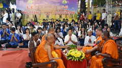 Khai mạc Lễ Cúng trăng của người Khmer