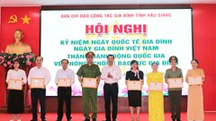 Phát huy vai trò gia đình trong đời sống xã hội hiện đại