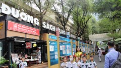 Tuyển chọn tác phẩm nhiếp ảnh triển lãm kỷ niệm 10 năm Đường Sách TP.HCM