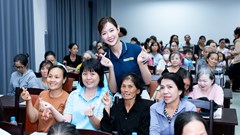 Hoa hậu Lê Nguyễn Bảo Ngọc nhận học bổng thạc sĩ tại Mỹ