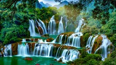 Thác Bản Giốc vào danh sách 15 thác nước đẹp nhất thế giới năm 2024