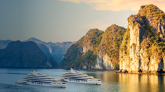 Trải nghiệm vịnh di sản: Tự hào Việt Nam giữa lòng kỳ quan