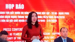 Kiều bào về nước tham gia Lễ diễu binh, diễu hành dịp Đại lễ A80