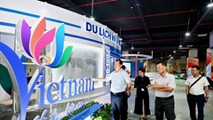 Du lịch ghi dấu ấn 65 năm phát triển chuyên nghiệp