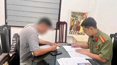 Công an Hà Nội xử phạt đối tượng tung tin giả “biểu tình đòi vé” trước Nhà hát Lớn