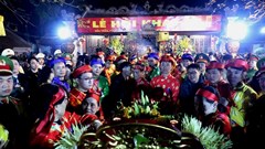 Chính thức lùi giờ phát ấn Đền Trần sang 5h sáng