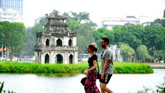 Các doanh nghiệp du lịch - dịch vụ của Hà Nội cần chuyển hướng như thế nào?