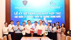 Du lịch mở rộng không gian tiêu dùng, hàng Việt tìm thêm thị trường