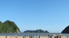 Ngoài Cát Cò, Cát Bà còn có 1 bãi biển rộng, nước êm: Nhiều người chưa biết tên