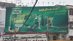 Buộc tháo dỡ nhiều bảng quảng cáo không thông báo về nội dung sản phẩm