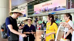 Chuyến bay charter đầu tiên đưa hơn 400 du khách Iran đến Việt Nam