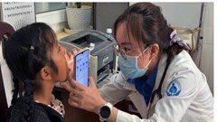 Những “mẹ hiền” đầu ngành xung kích ra Côn Đảo chăm sóc sức khỏe nhân dân