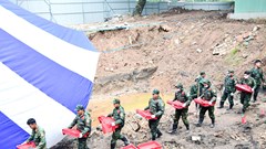 Quy tập thêm 14 bộ hài cốt liệt sĩ tại Công viên Lê Thị Riêng