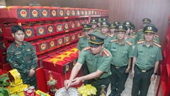 TP.HCM “đón” thêm 8 Anh hùng liệt sĩ trở về