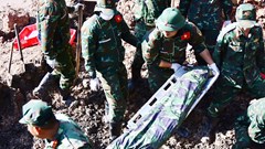 Phát hiện thêm 10 bộ hài cốt liệt sĩ tại Công viên Lê Thị Riêng