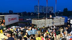 Sinh viên gói ghém nghĩa tình gửi miền Trung ruột thịt