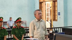 15 năm tù cho cựu thẩm phán nhận hối lộ 500 triệu đồng