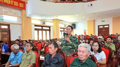 Phó Chủ tịch Quốc hội Trần Quang Phương tiếp xúc cử tri tại Quảng Ngãi