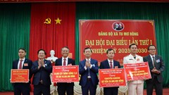 Không nhận hoa chúc mừng, Đại hội Đảng bộ xã Tu Mơ Rông tiếp nhận gần 800 triệu đồng hỗ trợ dân