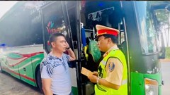 Đắk Lắk: Xử phạt hơn 234 triệu đồng xe khách chở quá 21 người, tài xế không có bằng lái