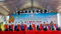 Trải nghiệm hệ sinh thái gian hàng số tại Hội chợ OCOP Đắk Lắk