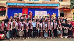 Người giữ nhịp cồng chiêng nơi đại ngàn Quảng Ngãi