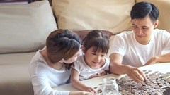 Dạy con hiểu về tiền bạc: Hành trang đầu đời không thể thiếu