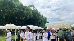  20.000 suất quà phục vụ du khách đến viếng Lăng Bác