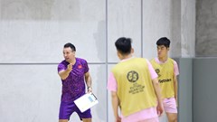 Tuyển Việt Nam chuẩn bị cho trận đấu với Thái Lan