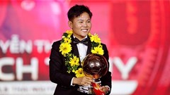 Bích Thùy giành Quả bóng vàng 2025: Phần thưởng xứng đáng cho “nữ chiến binh”