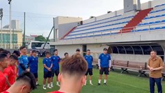 Lãnh đạo VFF động viên đội tuyển Việt Nam trước trận gặp Singapore