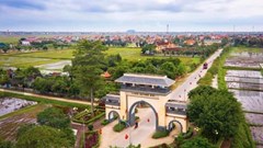  “Họ gánh cả tên xã, tên làng trong mỗi chuyến di dân”