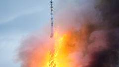 Cháy tòa nhà lịch sử hơn 400 tuổi của Đan Mạch