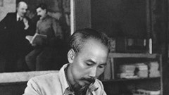 Chủ tịch Hồ Chí Minh chọn lựa và sử dụng nhân tài
