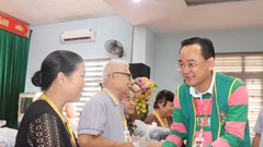 Hướng về đồng bào vùng bão lũ