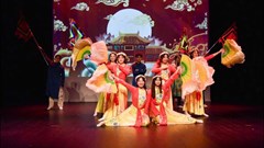 Kiều bào tại Pháp mừng đón mùa xuân Ất Tỵ