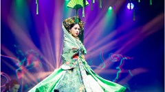 Ca nương Kiều Anh được yêu thích với màn hát chầu văn