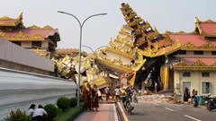  Khi đất rung, lòng người động 