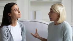 10 lý do người trưởng thành mâu thuẫn với cha mẹ của họ