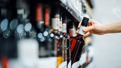 Người Mỹ uống rượu ít kỷ lục, đa số coi rượu có hại cho sức khỏe