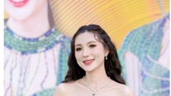 Khối tài sản khủng của Ngân Collagen