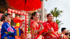 Phong tục “trốn đèn lồng” trong hôn lễ truyền thống Trung Quốc