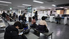 Giới trẻ Hàn Quốc chật vật khi AI chiếm lĩnh việc làm văn phòng