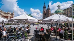 Ngày càng nhiều người Mỹ tìm “giấc mơ mới” ở Đông Âu