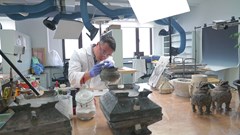 Hành trình phục chế hơn 1.000 cổ vật của một nghệ nhân Trung Quốc