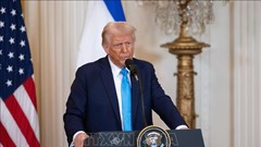 Iran gửi đề xuất 14 điểm, ông Trump để ngỏ khả năng tái hành động