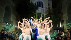   Nghệ thuật chào mừng 50 năm Thành phố mang tên Bác