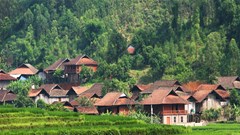  Giữ hồn văn hóa bản địa để trở thành “Làng du lịch tốt nhất thế giới”