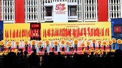 “Văn hóa không đi sau để trang trí cho phát triển”
